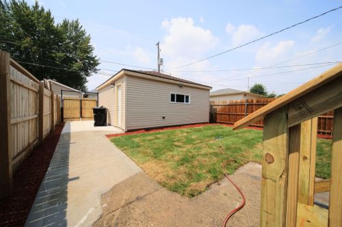 9232 Throop St, Chicago IL  60620-3659 exterior