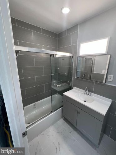 4331 Comly St, Philadelphia PA  19135-3905 exterior