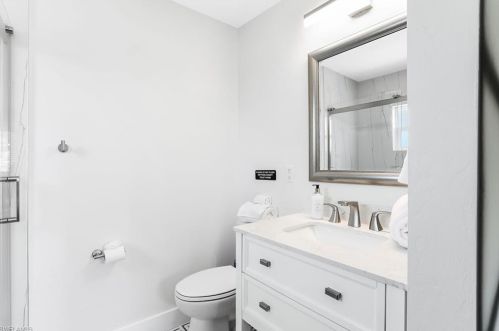 784 94 Ave, Naples FL 34108-2449 exterior