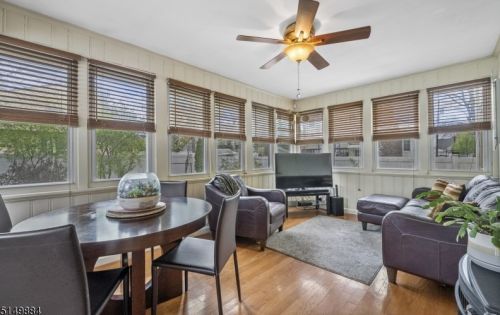 110 Blauvelt St, Teaneck NJ 07666-3862 exterior