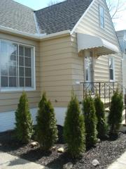 2285 Taylor Rd, Cleveland OH  44118-3437 exterior