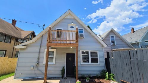 1310 Edgerton St, Saint Paul MN  55130-3558 exterior