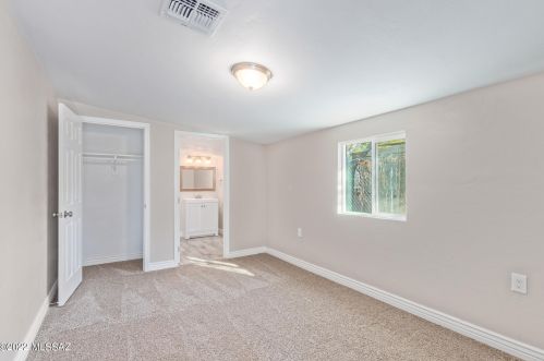 437 Kelso St, Tucson AZ  85705-4768 exterior