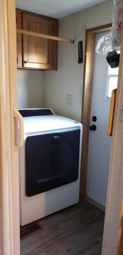 1755 Sycamore Dr, Meskegon MI 49445-3407 exterior