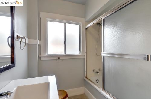 1616 Julia St, Berkeley CA 94703-2018 exterior