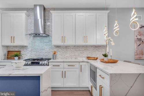 4543 Belgrade St, Philadelphia PA 19125-3802 exterior