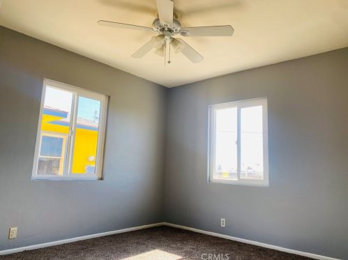 1723 Melody Ln, Bakersfield CA 93308-2224 exterior