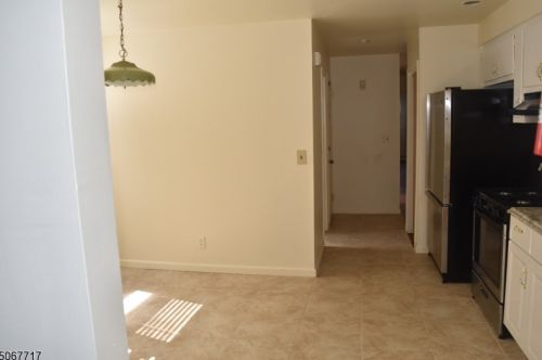 215 Orange Ave, Irvington NJ  07111-2139 exterior