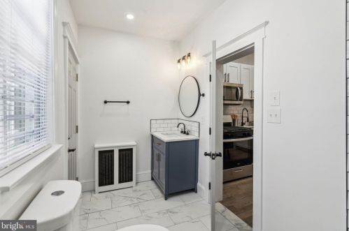 2858 Aramingo Ave, Philadelphia PA  19134-4224 exterior