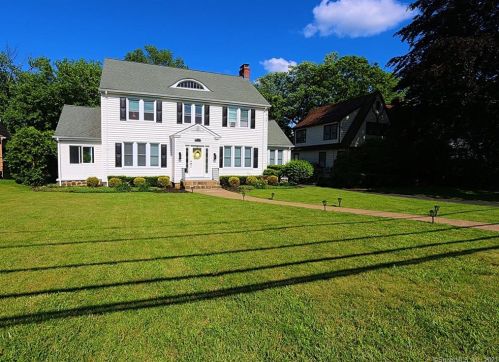 1913 Stanley St, New Britain, CT 06053-1719