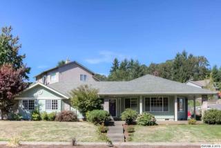 1585 Madras St, Salem, OR 97306-1318
