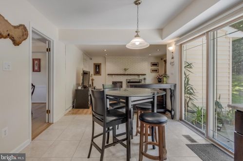 13824 Rippling Brk Dr, Silver Spring MD 20906-2302 exterior