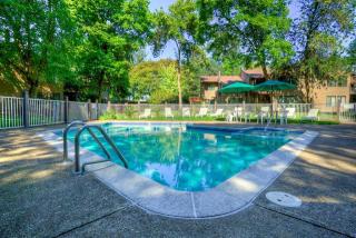 1834 Happy Ln, Eugene OR  97401-1849 exterior