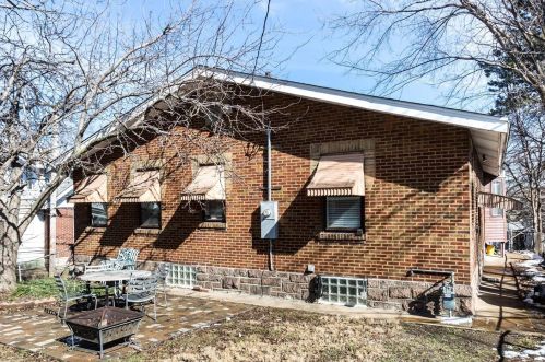 3351 Oak Hill Ave, Saint Louis MO 63116-3932 exterior