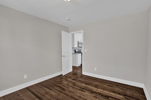 9722 Calumet Ave, Chicago IL  60628-1430 exterior