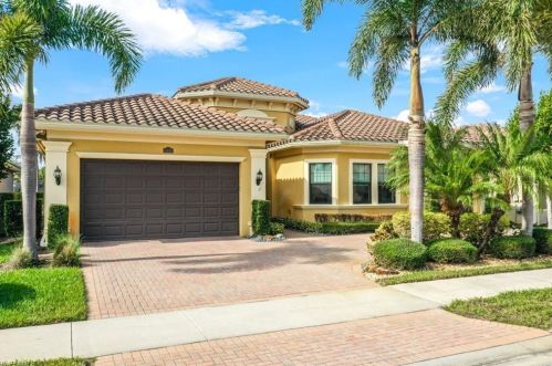 3440 Atlantic Cir, Naples FL 34119-8636 exterior