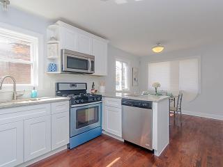 7950 Woodlawn Ave, Chicago IL  60619-3323 exterior