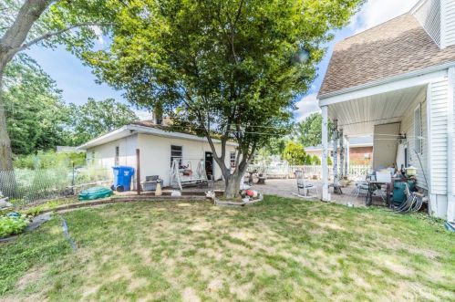 59 Howell Ave, Perth Amboy NJ 08863-1445 exterior