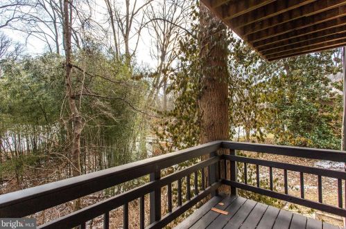 1875 Massachusetts Ave, Mc Lean VA  22101-4906 exterior