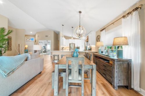 8411 Nadmar Ave, Boca Raton FL  33434-5428 exterior