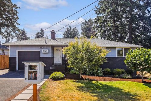 1821 195 St, Seattle WA  98133-3702 exterior