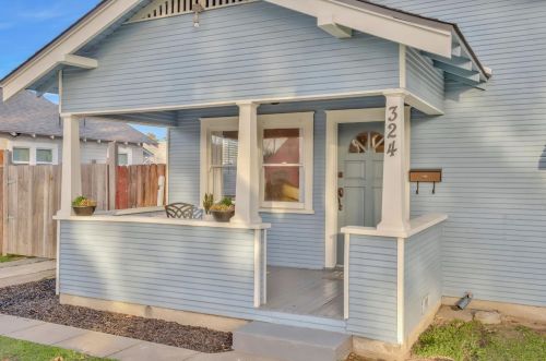 324 Orange St, Turlock, CA 95380-5312