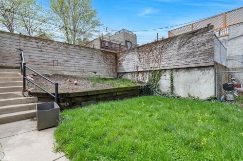 1629 Julian St, Chicago IL 60622-2233 exterior