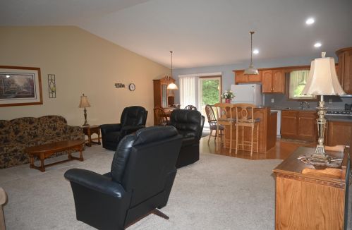 346 Densmore St, Meskegon MI 49442-1511 exterior