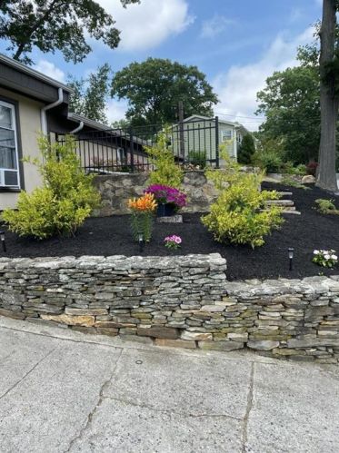 18 Haslam St, Providence, RI 02904-3218