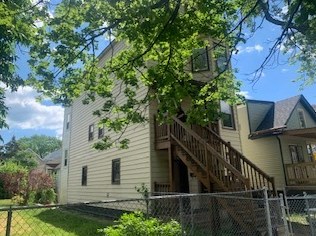 8507 Buffalo Ave, Chicago IL  60617-2612 exterior