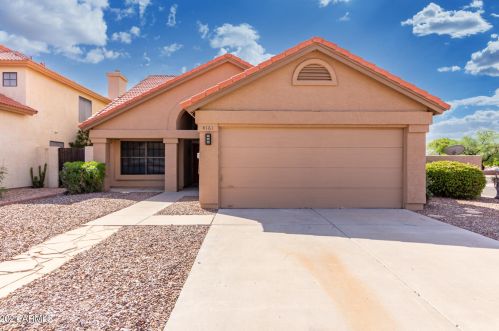 4161 Cholla Canyon Dr, Phoenix AZ  85044-6712 exterior