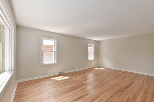 3217 79, Milwaukee WI 53219-1717 exterior