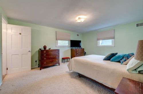 78 Carleton Dr, Pittsburgh PA 15243-1336 exterior