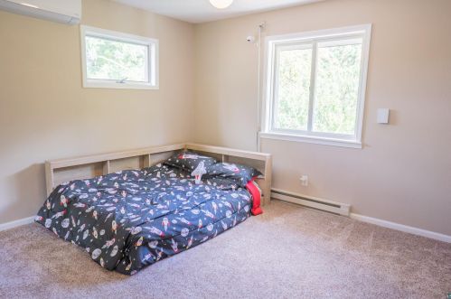 218 Blackman Ave, Duluth MN 55811-5231 exterior