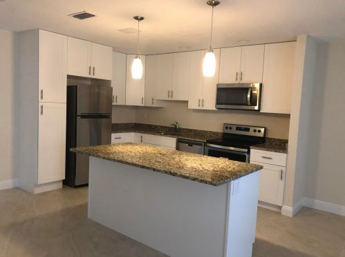 501 Conference Dr, Boca Raton FL  33486-3160 exterior