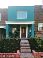 1159 Summit St, Washington DC  20002-3111 exterior