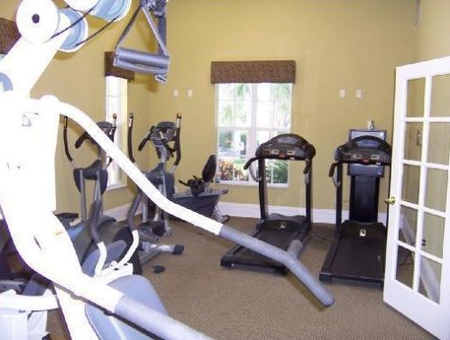 1429 Mdw Cir, Boynton Beach FL 33436-9205 exterior