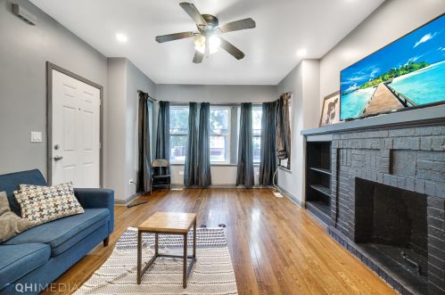 7009 Indiana Ave, Chicago IL 60628-1411 exterior