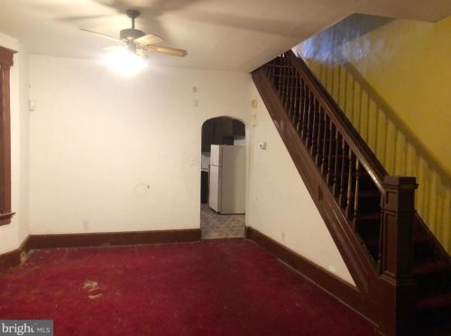 464 Home Ave, Trenton NJ 08611-3104 exterior