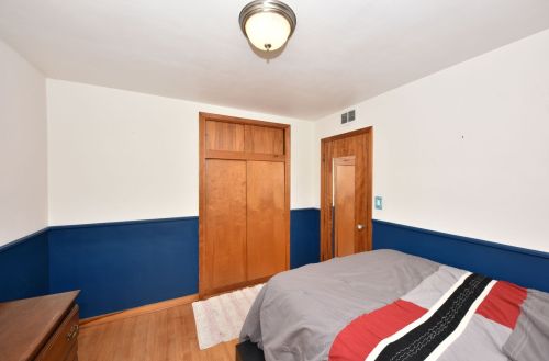 3049 83rd St, Milwaukee WI  53219-2715 exterior