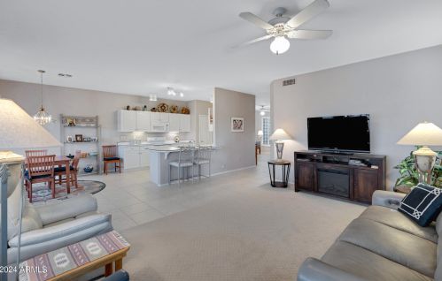 1274 Waterview Pl, Chandler AZ 85249-4852 exterior