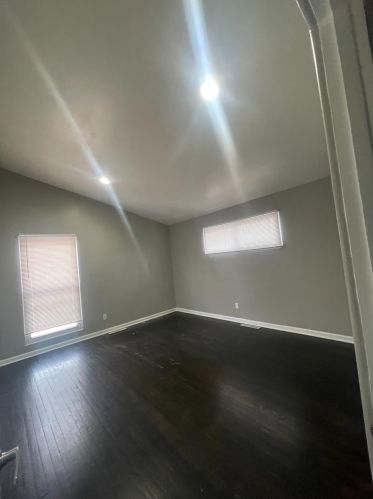 8350 Lakewood Ave, Gary IN  46403-2245 exterior