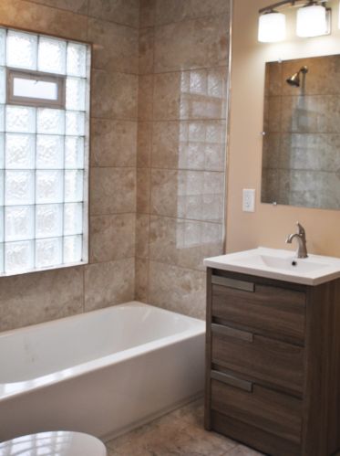 2607 Palmer St, Milwaukee WI 53212-2833 exterior