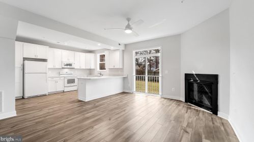 1716 Millstone Dr, Edgewater MD 21037-1945 exterior