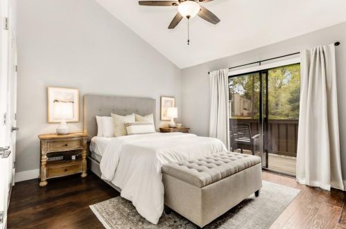 1236 Druid Knoll Dr, Atlanta GA  30319-4110 exterior