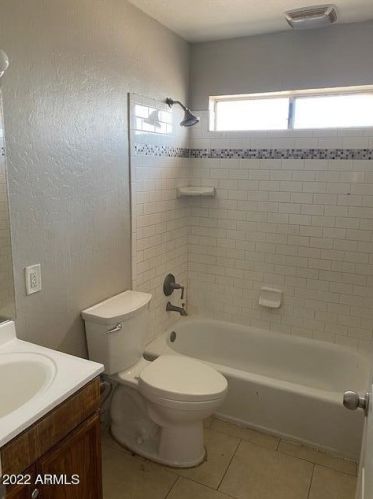 4553 26 Dr, Phoenix AZ 85017-3607 exterior