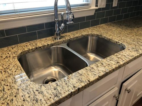 1194 Brookhaven Gln, Atlanta GA  30319-4707 exterior