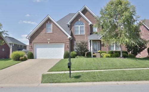 4120 Pleasant Gln Dr, Louisville KY  40299-8390 exterior