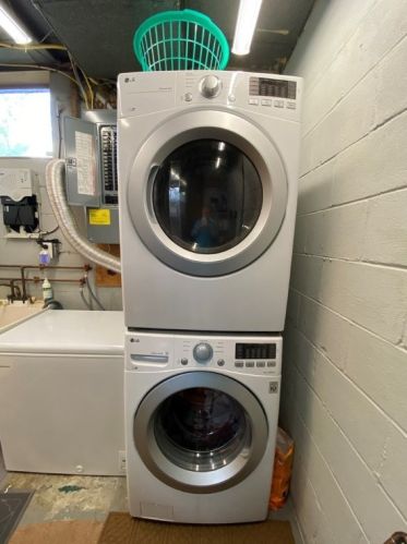 127 Marshall Ave, Pittsburgh PA 15214-2851 exterior