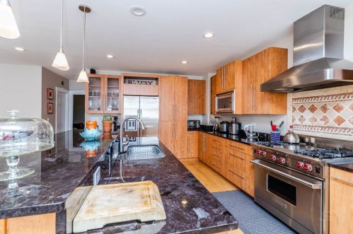 3852 Central Park Ave, Chicago IL 60629-4343 exterior